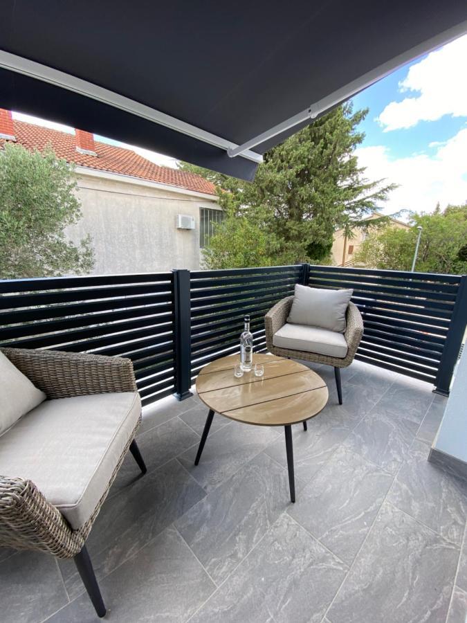 Apartmani Kumenat Weißenburg Exterior foto