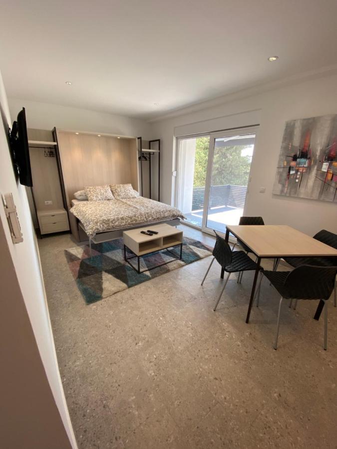 Apartmani Kumenat Weißenburg Exterior foto