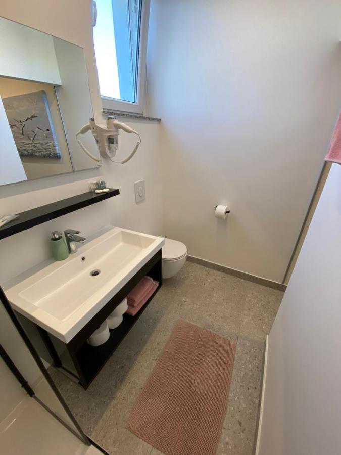 Apartmani Kumenat Weißenburg Exterior foto