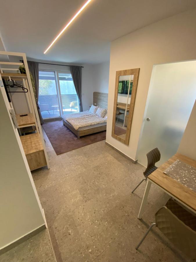 Apartmani Kumenat Weißenburg Exterior foto